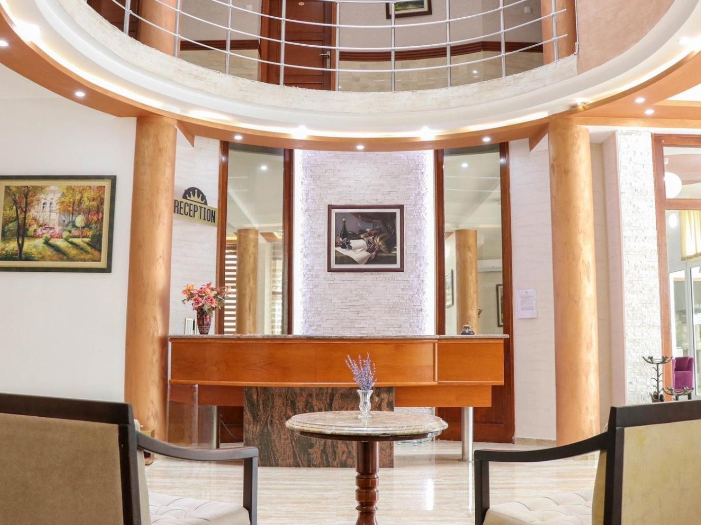 Imperial Hotel Ulcinj Extérieur photo