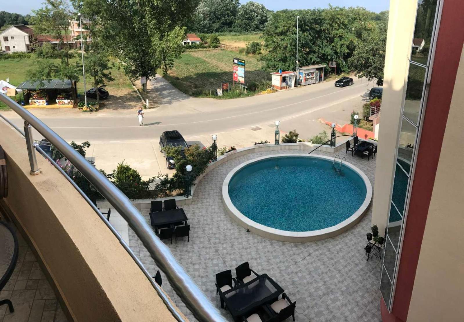 Imperial Hotel Ulcinj Extérieur photo