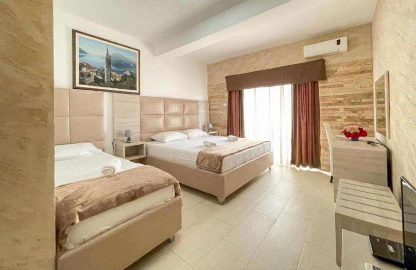 Imperial Hotel Ulcinj Extérieur photo